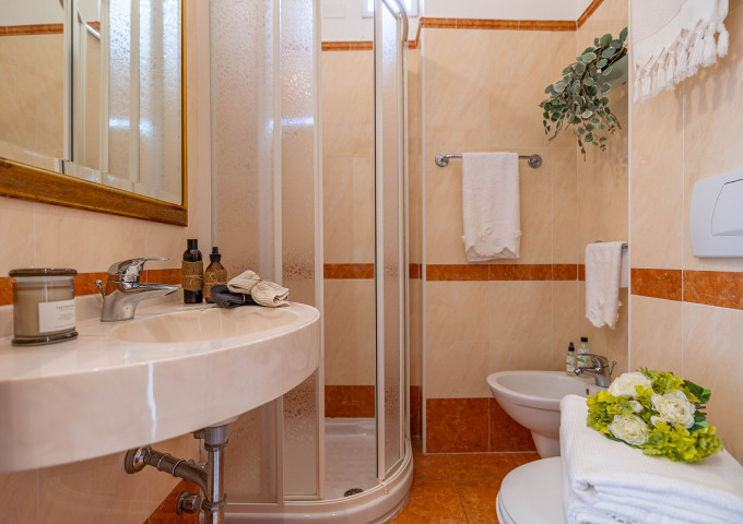 media.Bagno Camera Classic-1